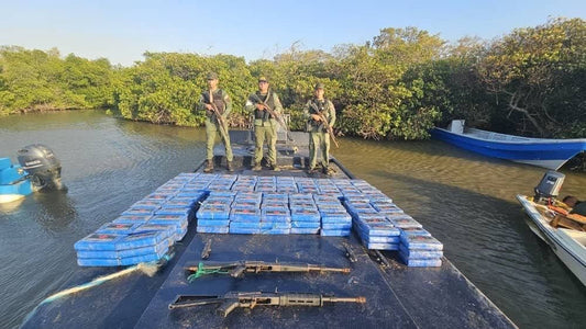 Operación Relámpago del Catatumbo incauta  300 panelas de cocaína y armamento en Zulia