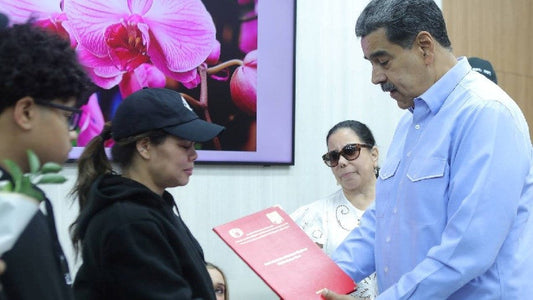 Maduro otorgó la nacionalidad post-mortem al merenguero dominicano Rubby Pérez