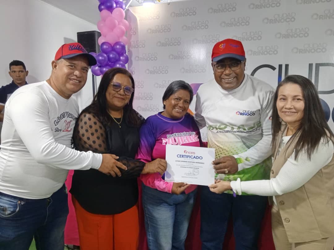 Inces entregó 50 certificados para impulsar empoderamiento de la mujer orinoquense en el campo laboral