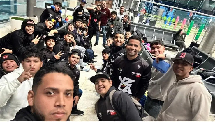 Gobierno español entrevista a los 19 beisbolistas venezolanos que pidieron asilo en Barcelona