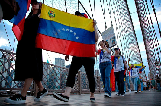 Juez falla a favor de mantener el TPS para miles de venezolanos hasta que haya una decisión definitiva