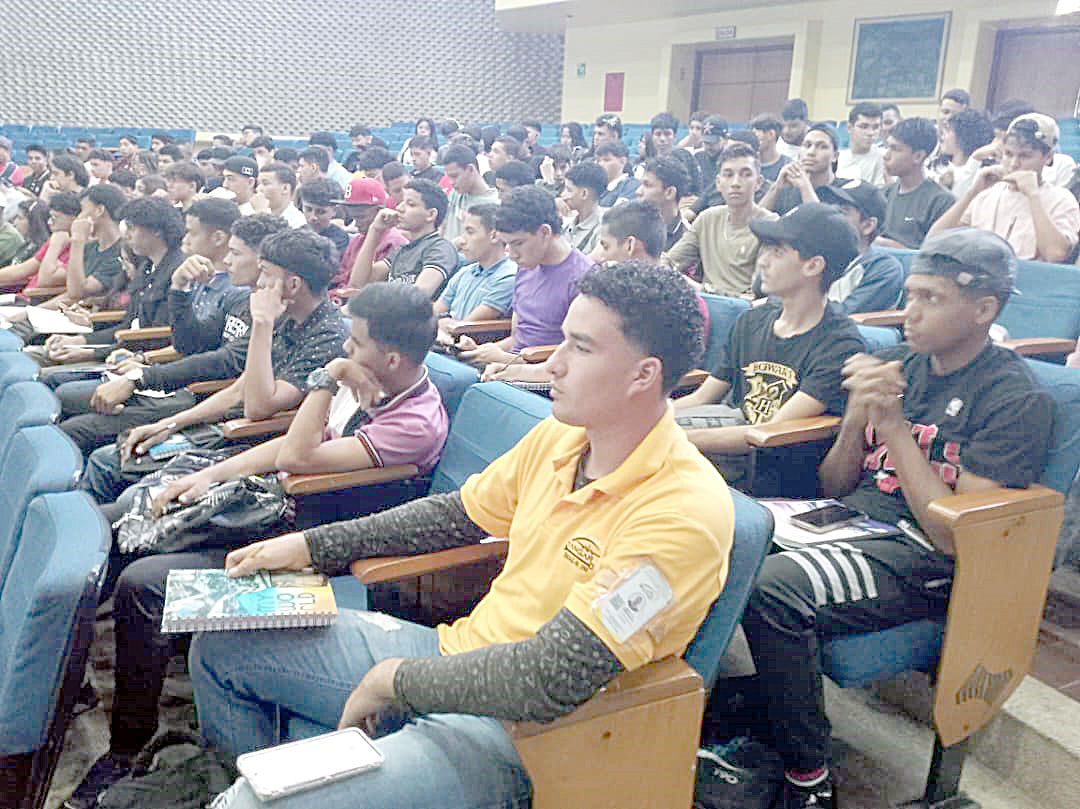 Unexpo Puerto Ordaz cerró con éxito jornada de inducción 2025-I  para nuevos estudiantes
